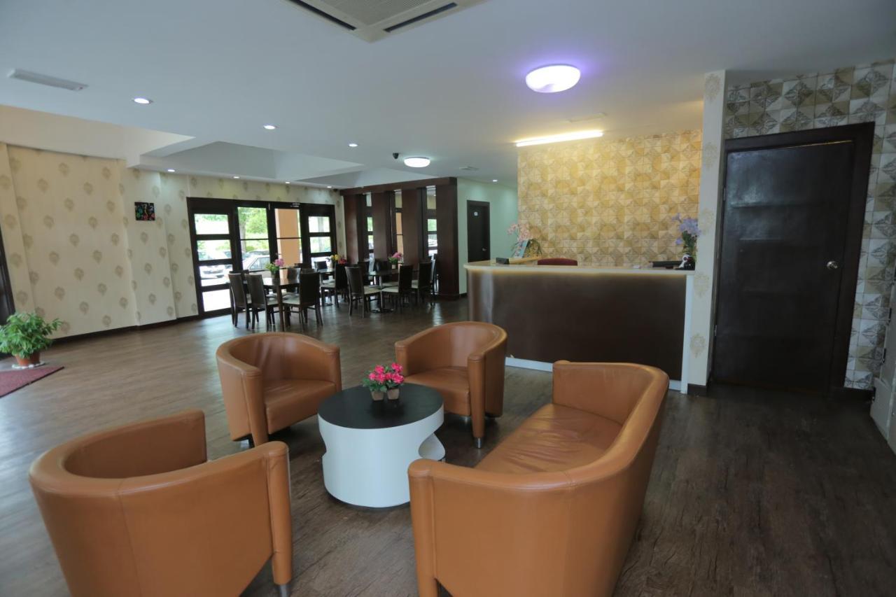 Jam Hotel Kota Warisan Sepang @ Erl Salak Tinggi, Klia 1-2 & F1 Eksteriør bilde